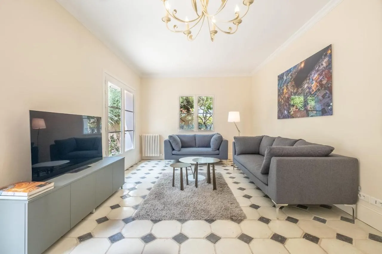Superb Villa With Swimming Pool & Sauna Cannes 0*,