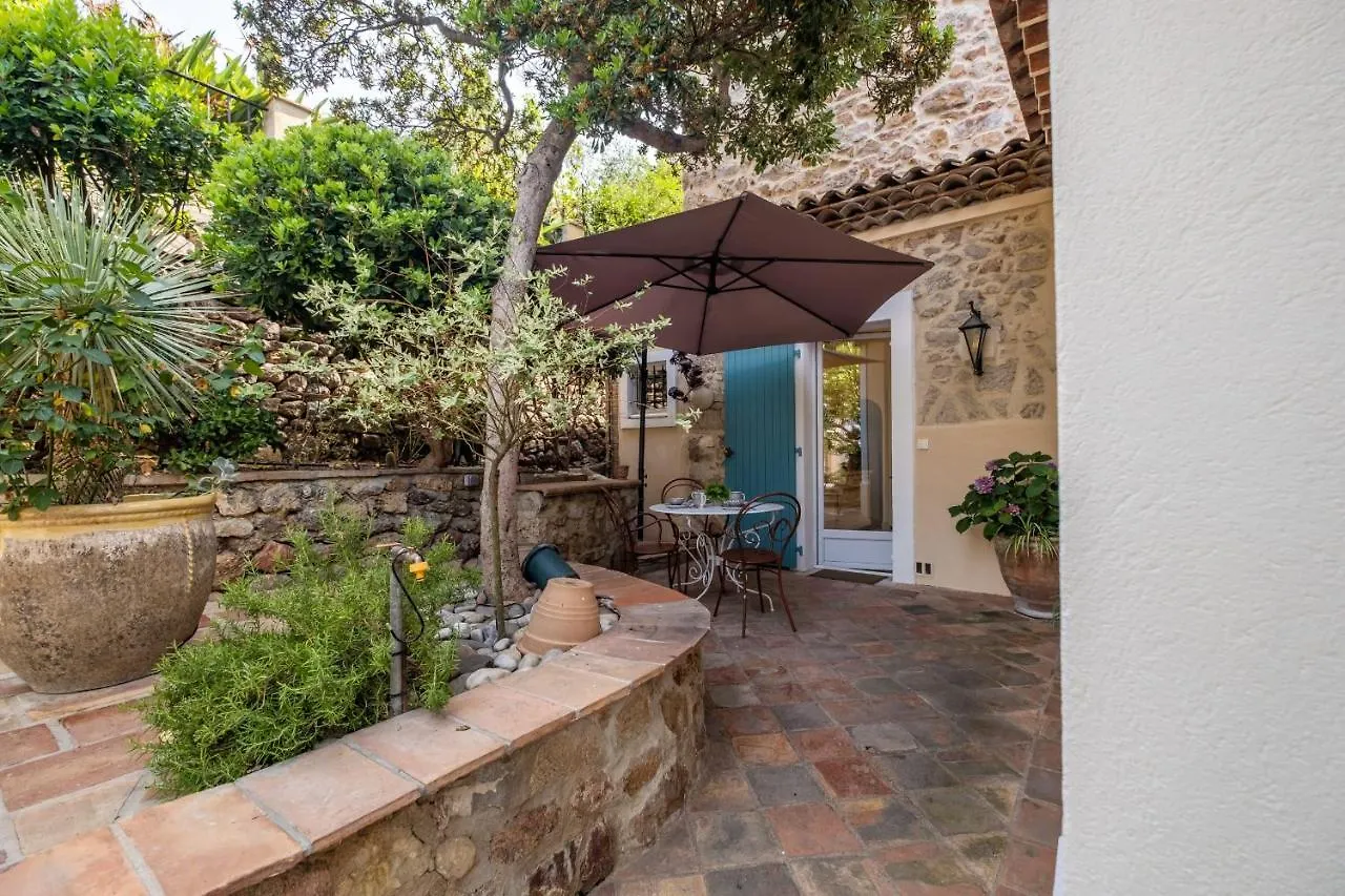 Superb Villa With Swimming Pool & Sauna Cannes