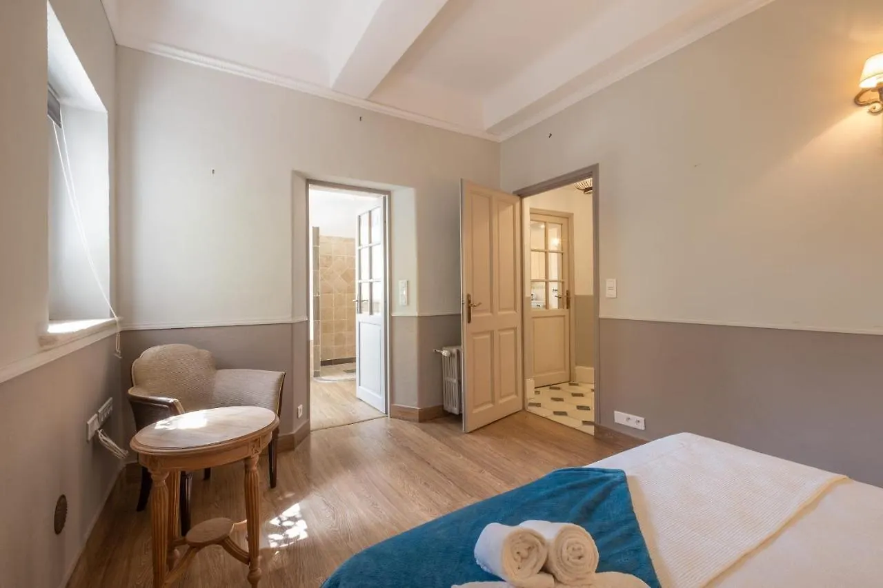 Superb Villa With Swimming Pool & Sauna Cannes