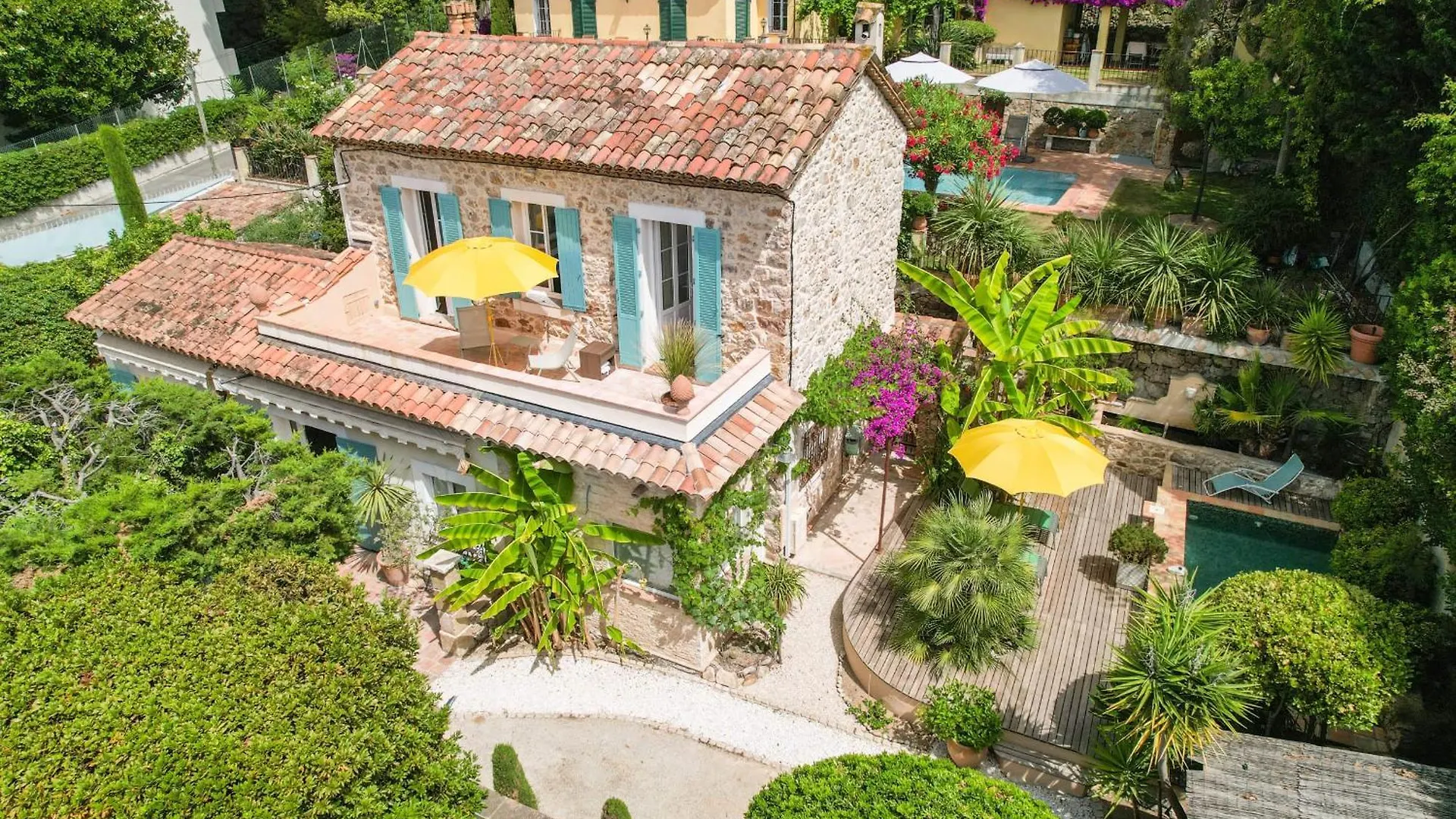 Superb Villa With Swimming Pool & Sauna Cannes